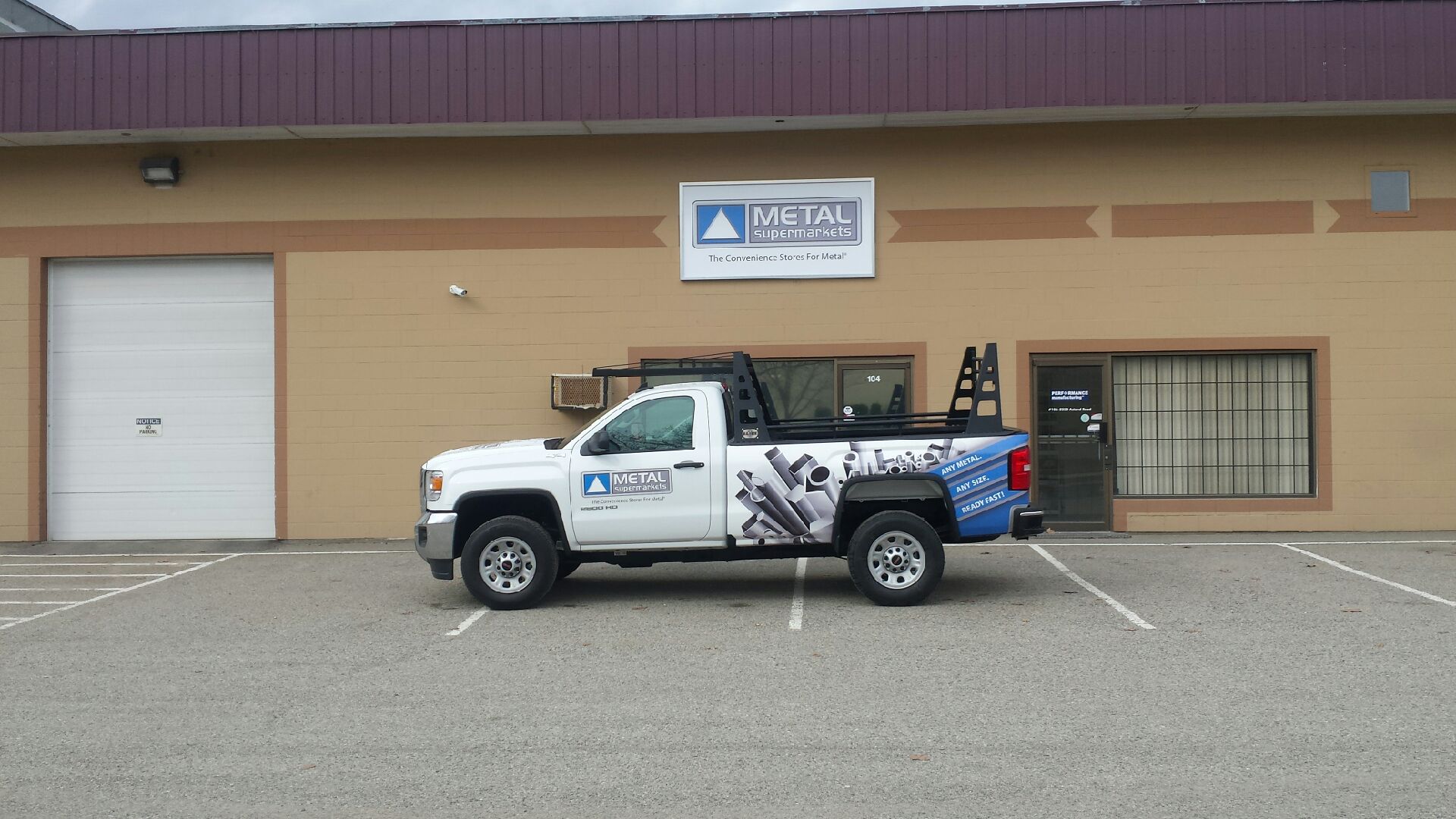 Metal-Supermarkets-Now-Open-in-Kelowna-BC